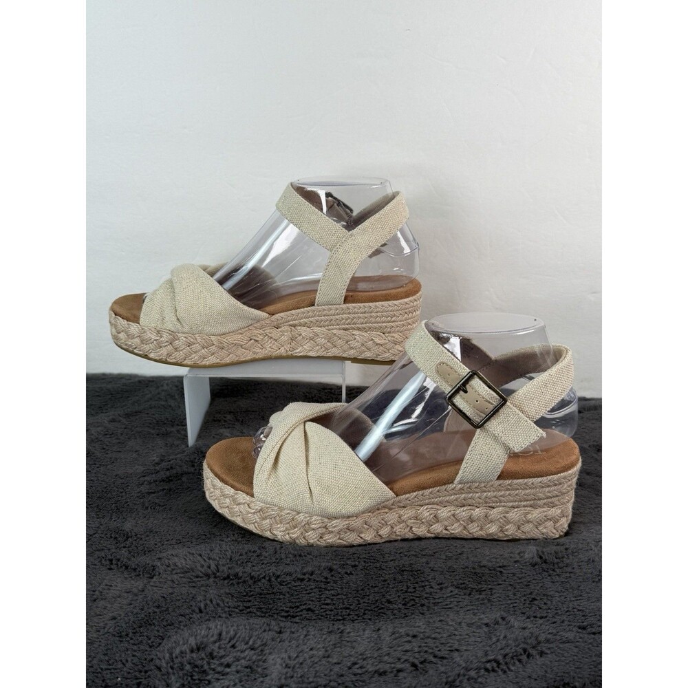 TOMS Kinsley Women 7.5 Natual/Gold Espadrille Wedge SandalsAnkle Strap Peep Toe
